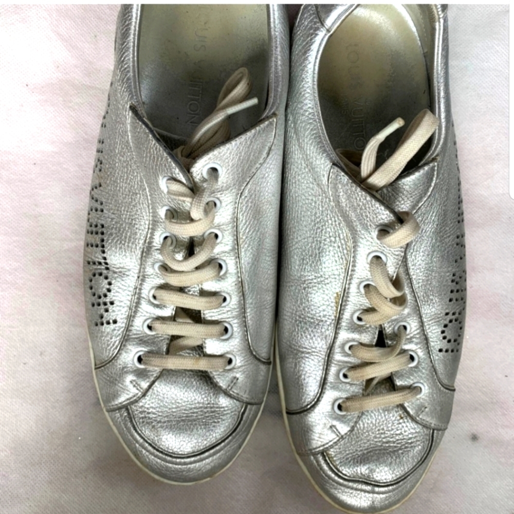 Louis Vuitton Sneakers